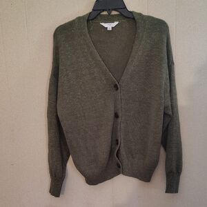 Time and Tru Khaki Knit Sweater